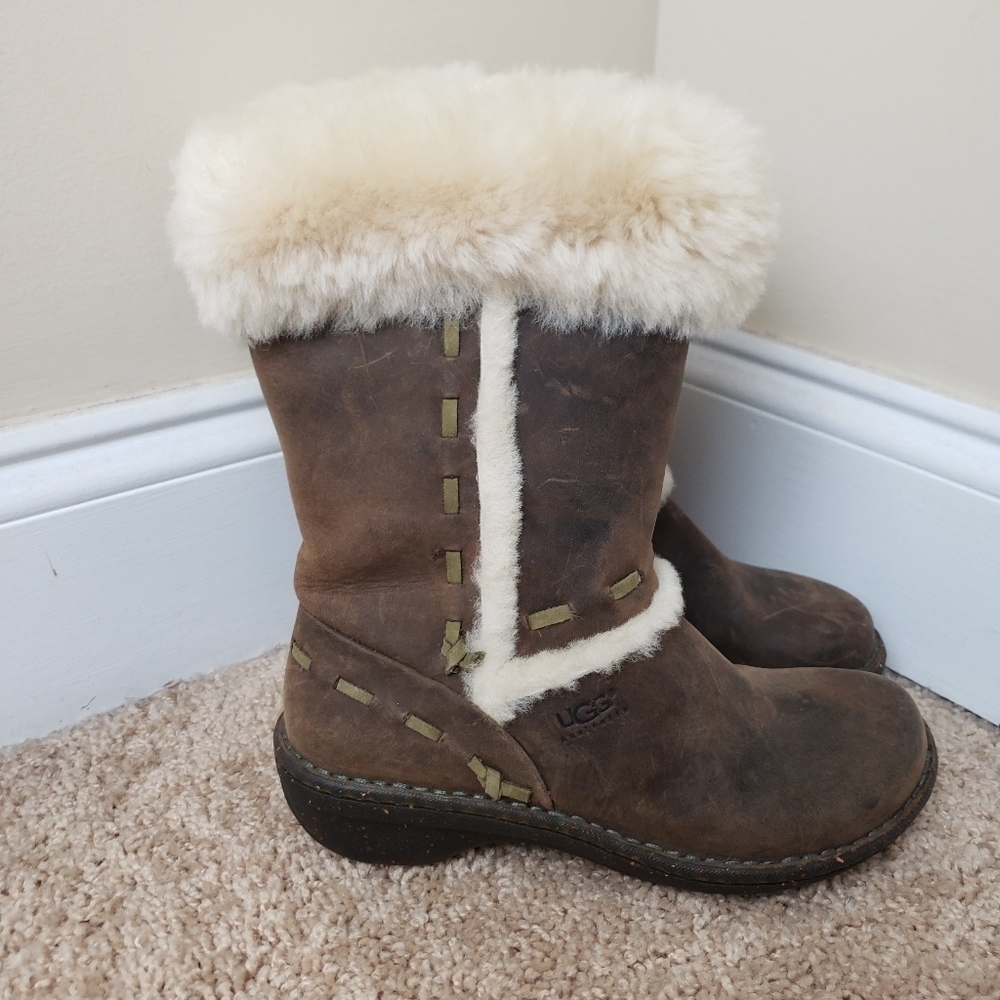 UGG Elijo Winter Boots KU2ZG